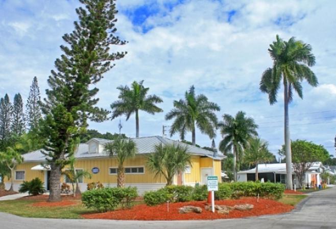 Fort Myers Beach Resort Exterior photo